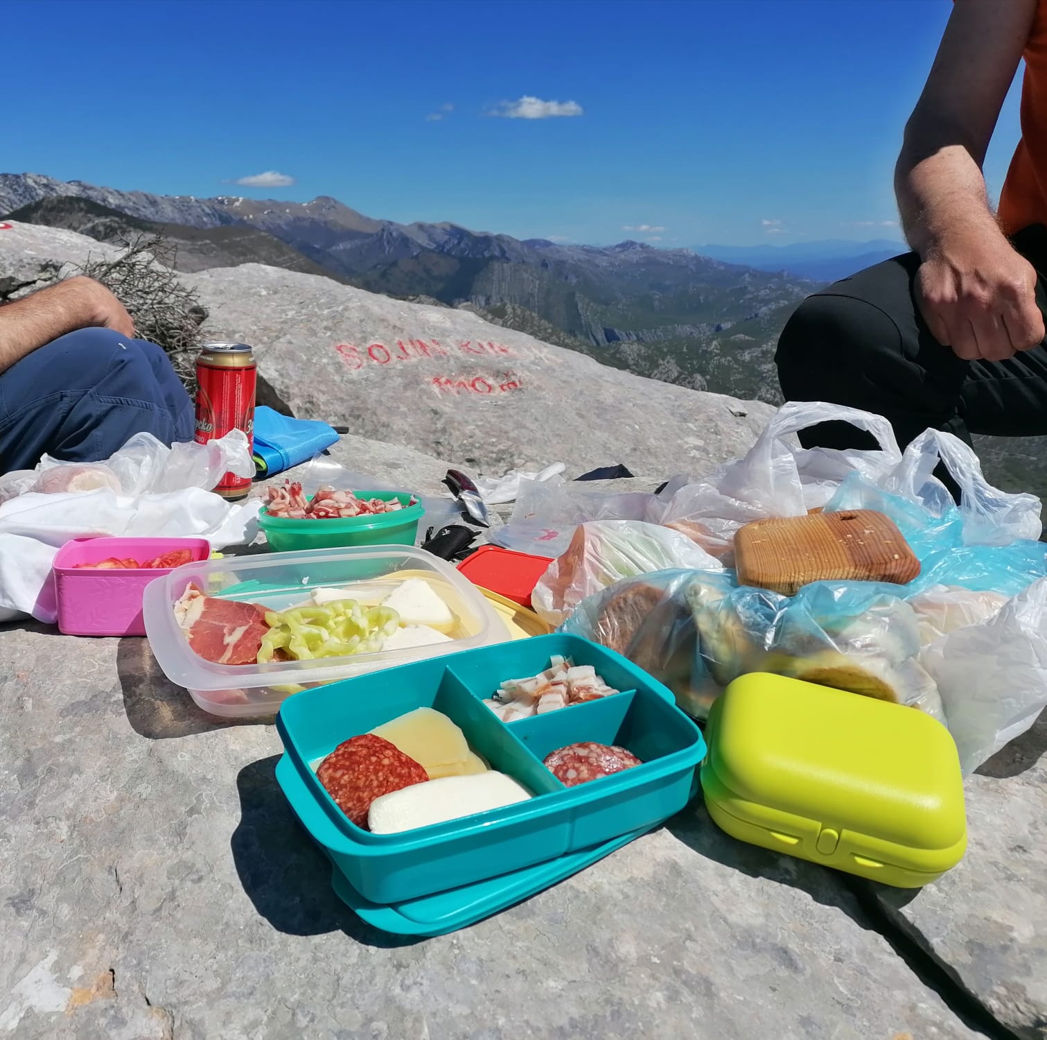 Marenda na Bojinom kuku